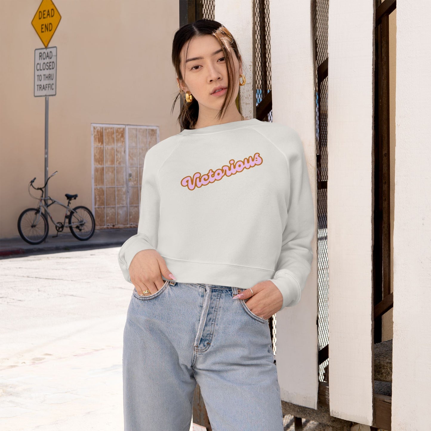 Victorious Cropped Pullover — Women's Cropped Fleece Pullover